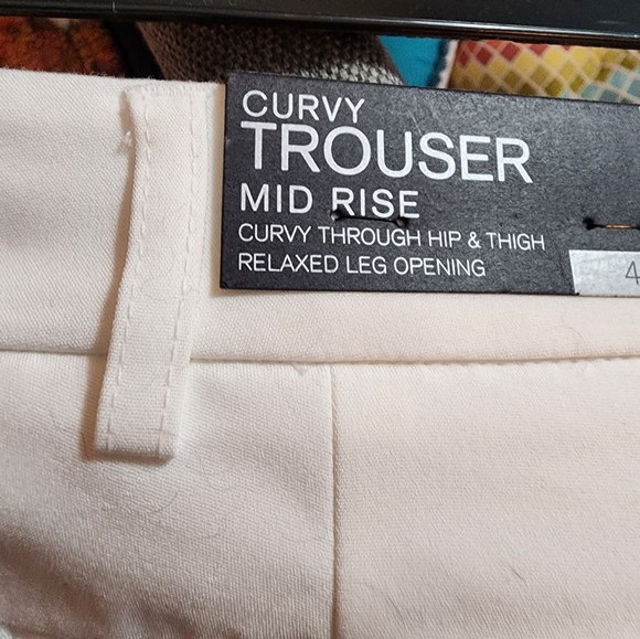 White Apt. 9 bootcut pants - Picture 4 of 5